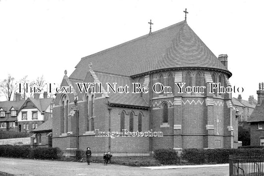 BK 2500 - St Saviours Church, Berkeley Avenue, Reading, Berkshire