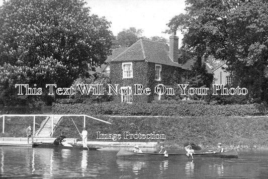 BK 2539 - Boats On River Thames, Maidenhead, Berkshire
