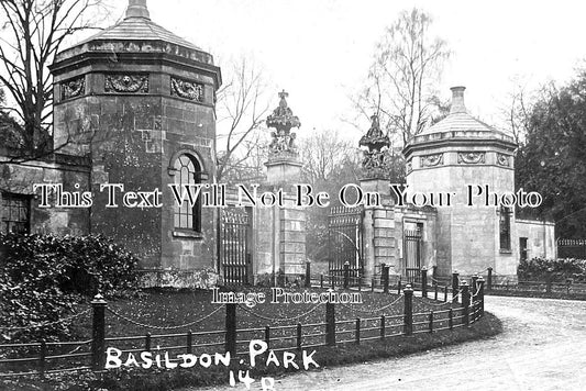 BK 2543 - Basildon Park, Berkshire