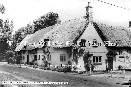 BK 2552 - Thatched Cottages At Letcombe Regis, Berkshire