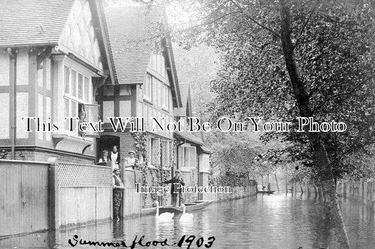 BK 2576 - Summer Flood, Bray, Berkshire c1903