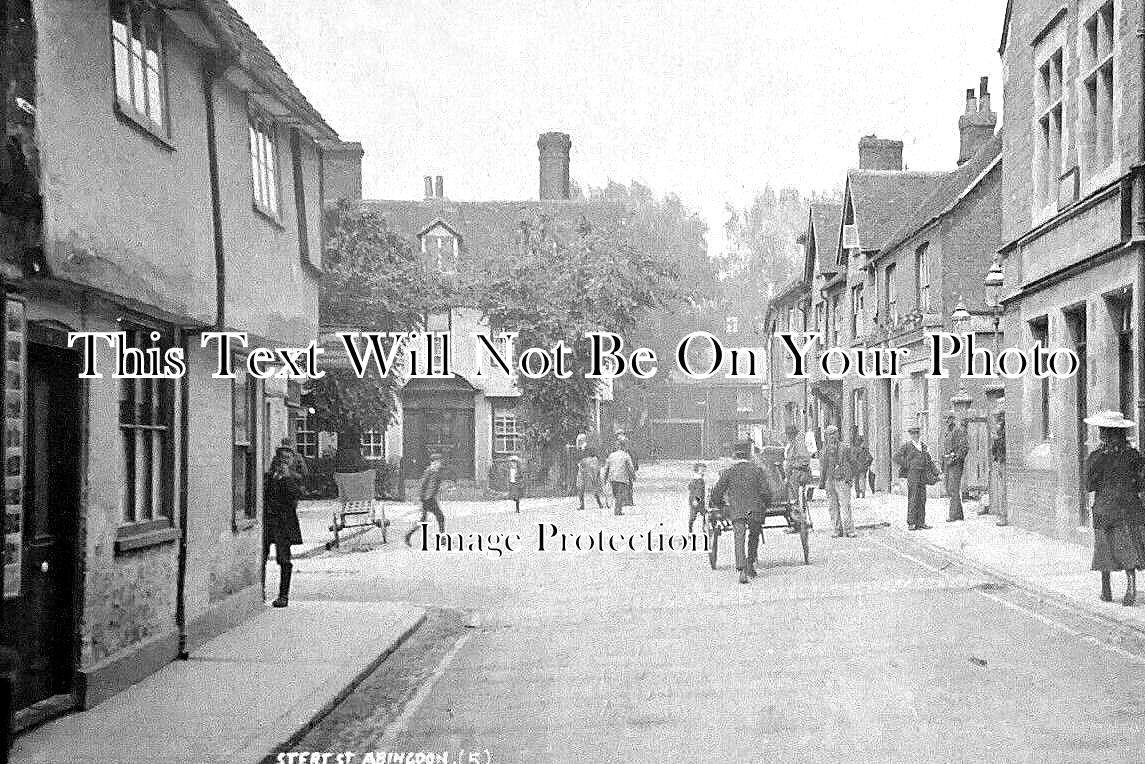 BK 2806 - Stert Street, Abingdon, Berkshire