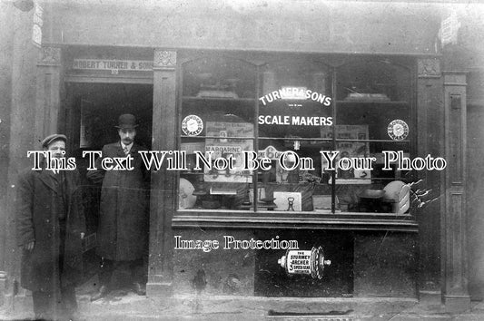 BK 354 - Shopfront, Windsor, Berkshire