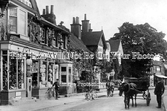 BK 355 - High Street, Wargrave, Berkshire c1914