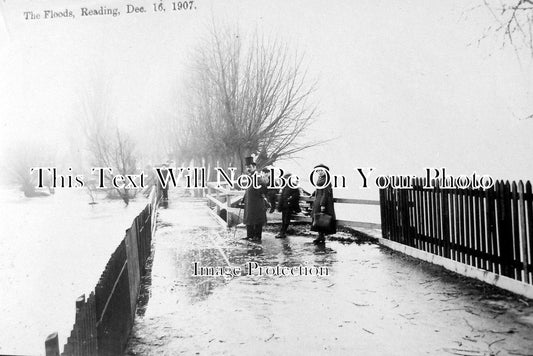 BK 473 - The Floods, Reading, Berkshire Dec 1907