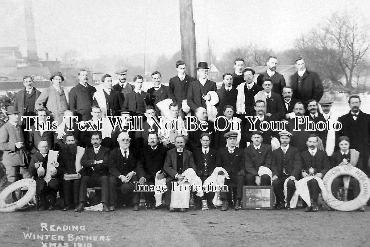 BK 603 - Winter Bathers, Reading, Berkshire c1910