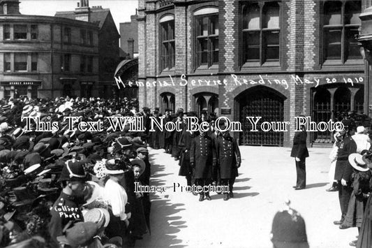 BK 709 - Memorial Service, Reading, Berkshire 1910