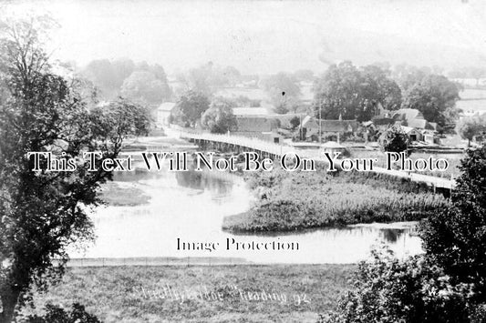 BK 759 - Streatley Bridge, Reading, Berkshire
