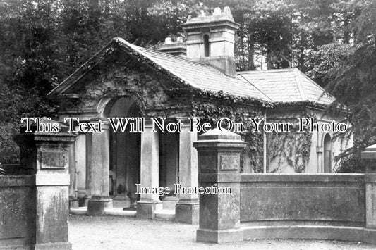 BK 807 - Temple Combe Lodge, Wargrave, Berkshire