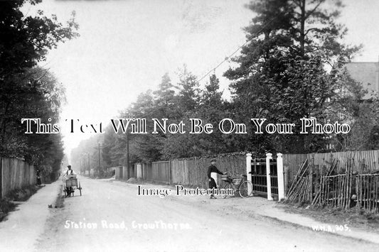 BK 840 - Station Road, Crowthorne, Berkshire