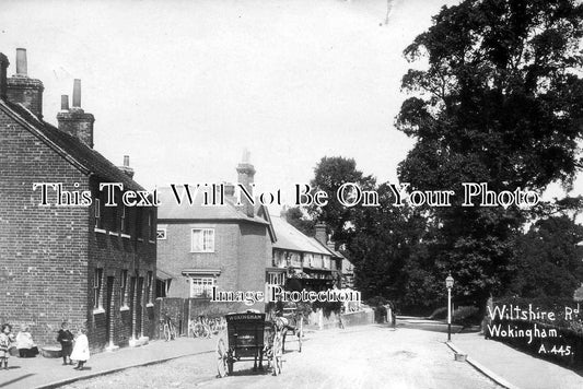 BK 854 - Wiltshire Road, Wokingham, Berkshire