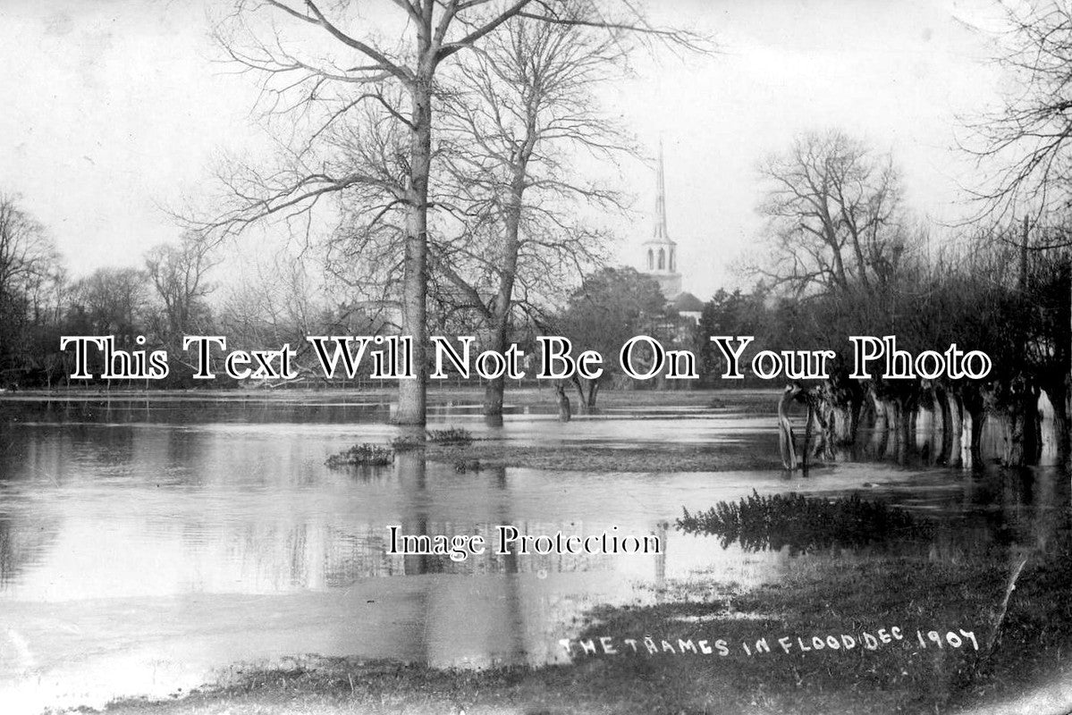 BK 875 - The Thames In Flood, Wallingford, Berkshire 1907