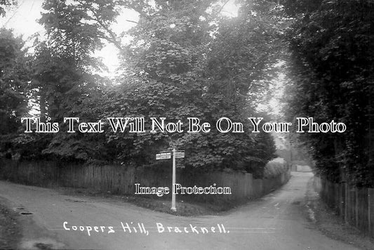 BK 878 - Coopers Hill, Bracknell, Berkshire
