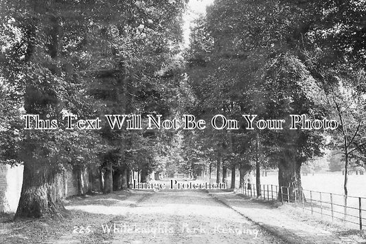 BK 905 - Whiteknights Park, Reading, Berkshire