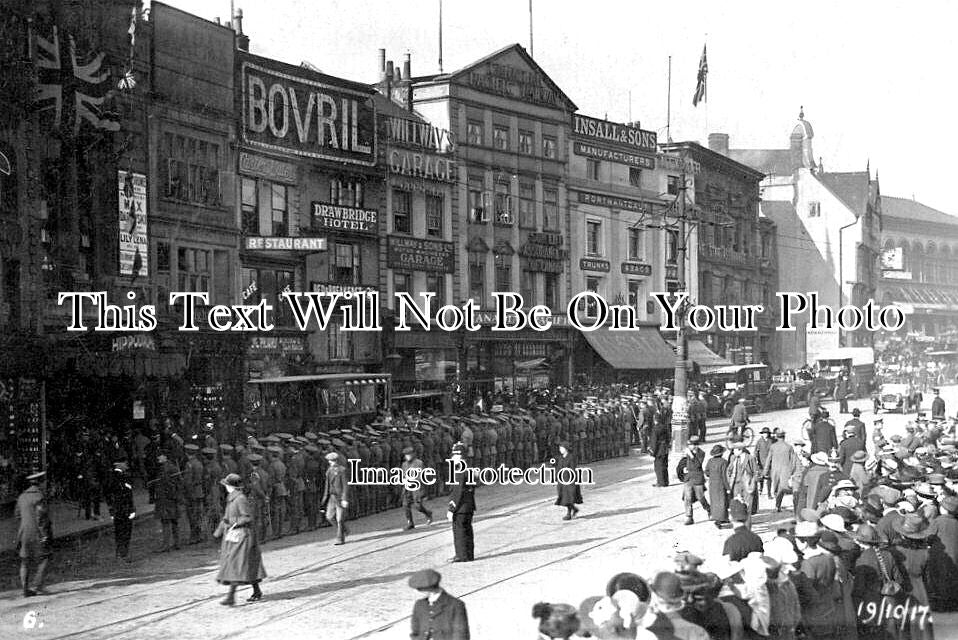 BR 586 - Military Troops In Bristol City Centre