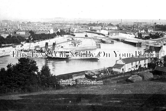 BR 669 - Ships In Bristol Docks, Bristol