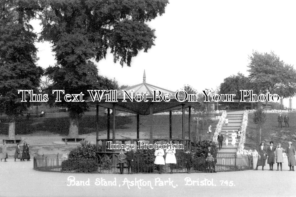 BR 939 - Band Stand, Ashton Park, Bristol