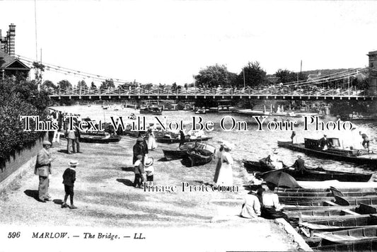 BU 1076 - The Bridge, Marlow, Buckinghamshire