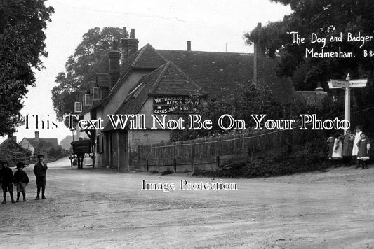 BU 108 - The Dog and Badger, Medmenham, Buckinghamshire c1912