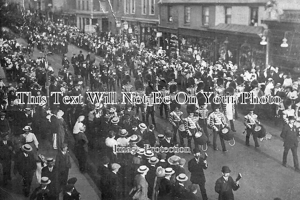 BU 1193 - Slough High Street 2nd Grenadier Guards Band, Buckinghamshire