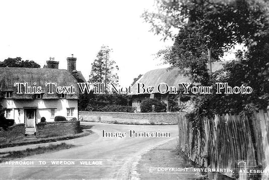 BU 1196 - Approach To Weedon Village, Buckinghamshire