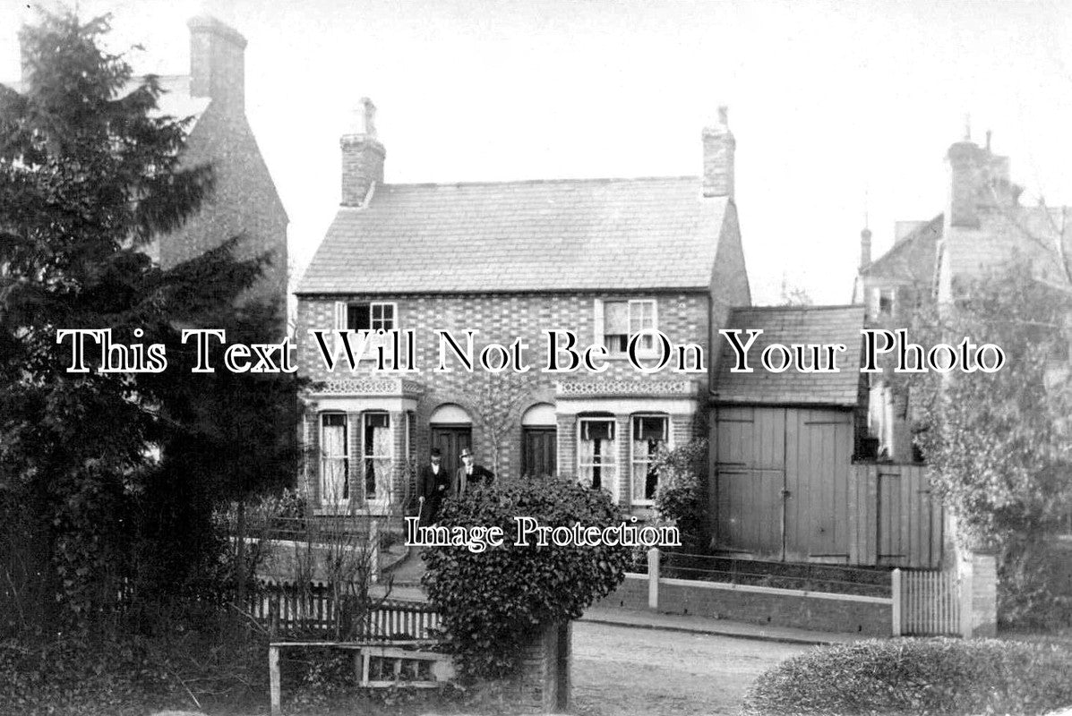 BU 1211 - Woburn Cottage, Church Road, Woburn Sands, Buckinghamshire