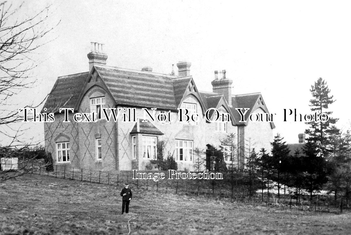 BU 1300 - Pitstone Vicarage, Buckinghamshire c1905