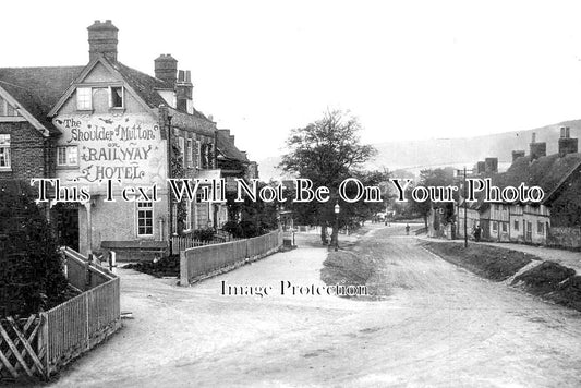 BU 1424 - The Shoulder Of Mutton Railway Hotel, High Street, Wendover