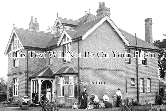 BU 1450 - Holiday Cottage, Aston Clinton, Buckinghamshire