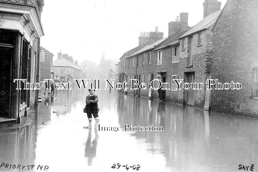 BU 1460 - Priory Street Floods, Newport Pagnell, Buckinghamshire 1908