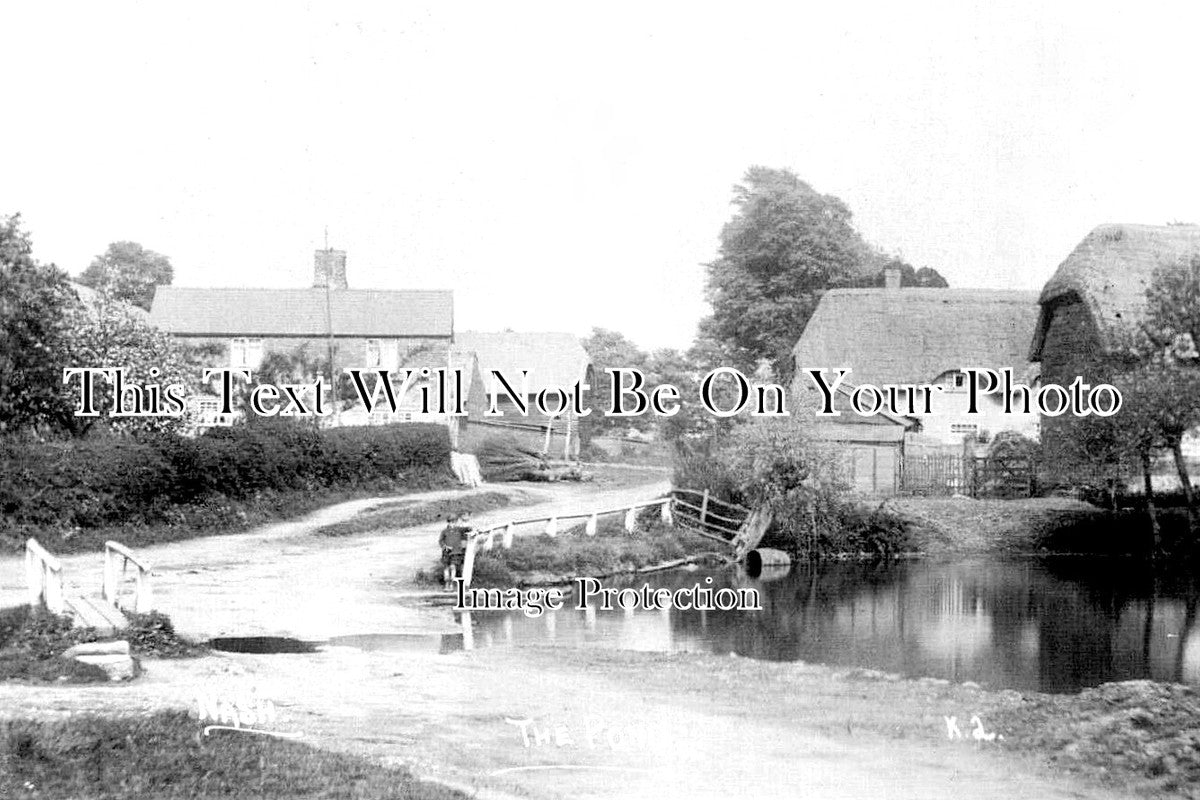 BU 1467 - The Pond, Nash, Buckinghamshire