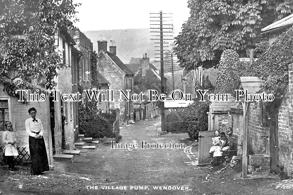 BU 1483 - The Village Pump, Wendover, Buckinghamshire c1917