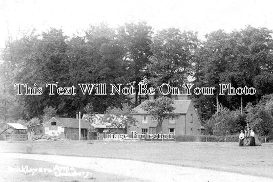 BU 1533 - Bricklayers Arms Pub, Cholesbury, Buckinghamshire c1906