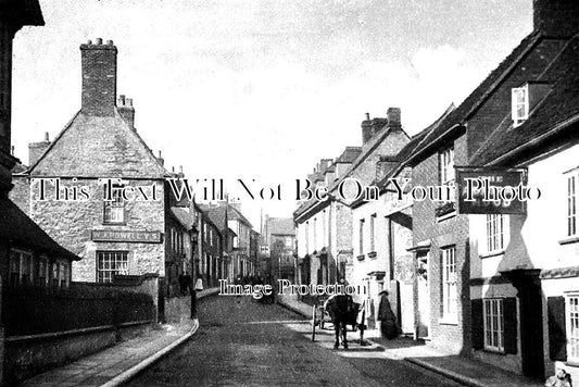 BU 1918 - The Admiral Hood Pub, St Johns Street, Newport Pagnell, Buckinghamshire c1913