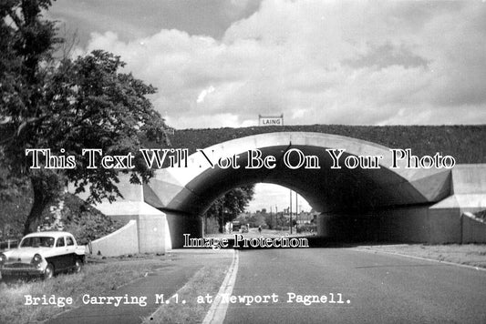 BU 1923 - Bridge Carrying M1 Motorway, Newport Pagnell, Buckinghamshire