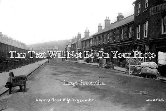 BU 1980 - Oxford Road, High Wycombe, Buckinghamshire