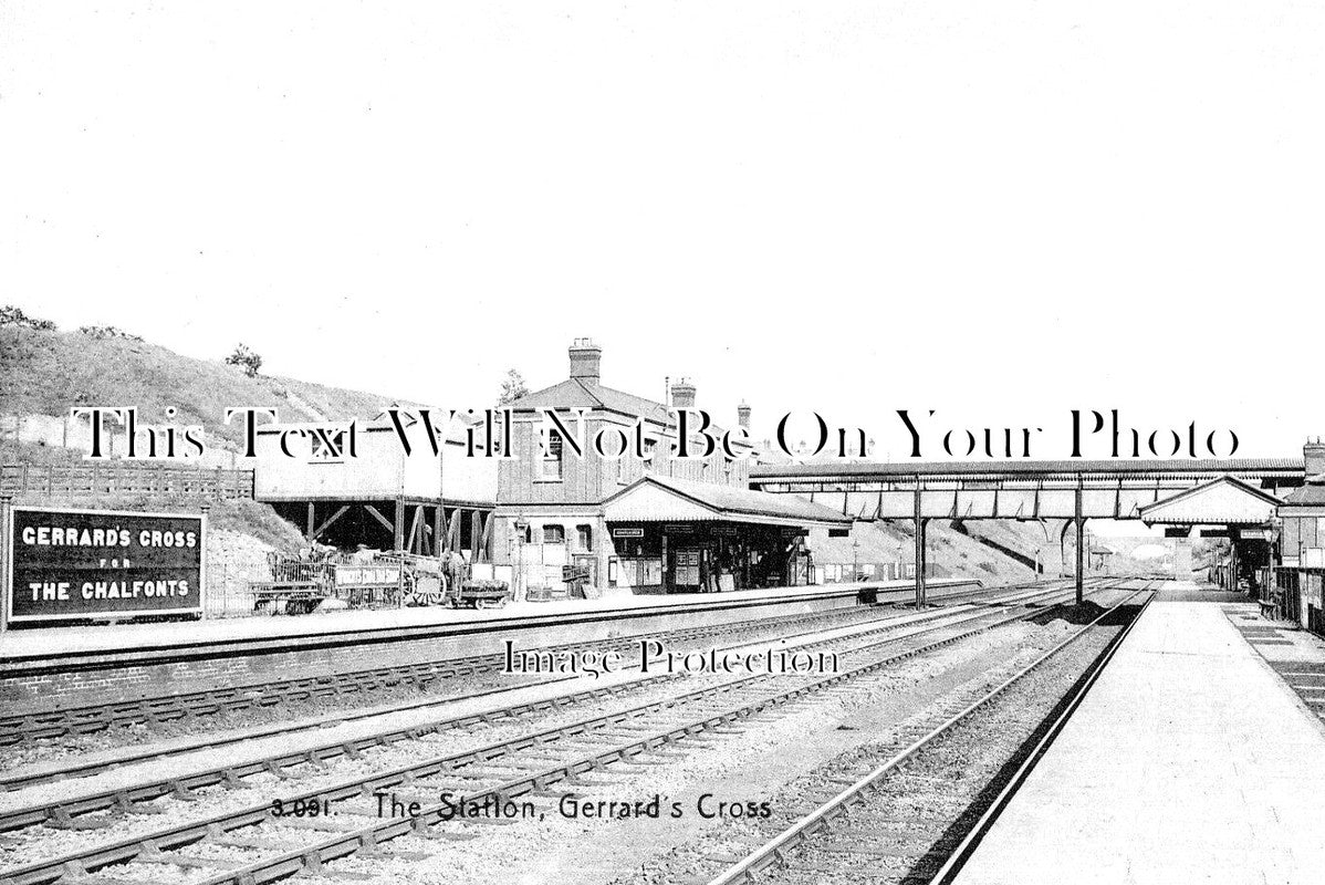 BU 2012 - Gerrards Cross Railway Station, Buckinghamshire