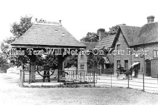 BU 2146 - Ivinghoe Post Office & Green, Buckinghamshire c1905