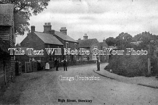 BU 220 - High Street, Stewkley, Buckinghamshire c1908