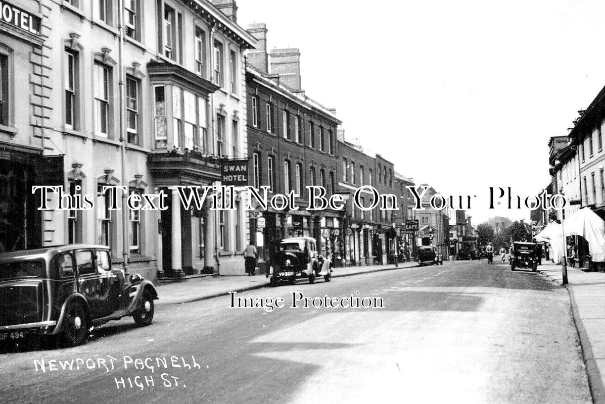 BU 2257 - High Street, Newport Pagnell, Buckinghamshire