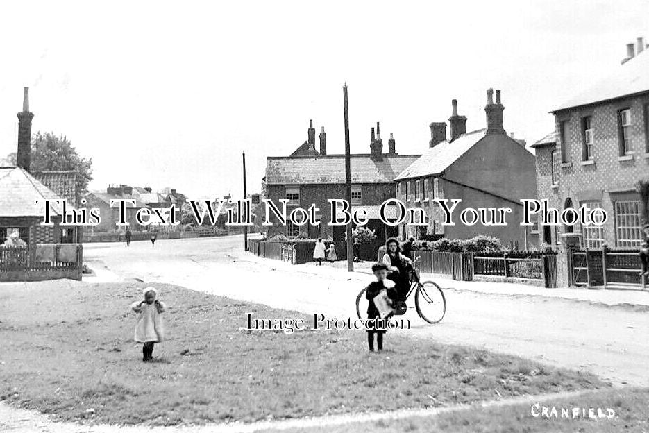 BU 2307 - Cranfield, Bedfordshire