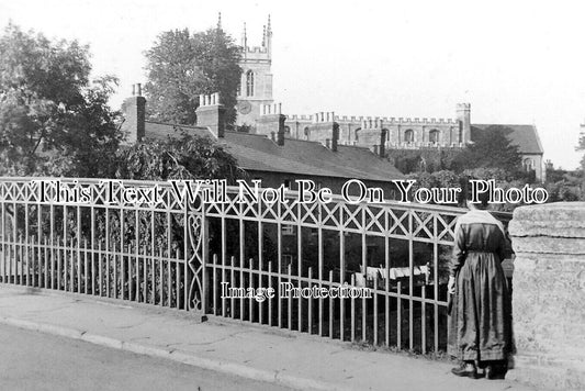 BU 2386 - Newport Pagnell Church From Bridge, Buckinghamshire