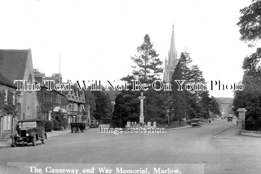 BU 2402 - The Causeway & War Memorial, Marlow, Buckinghamshire