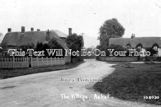 BU 281 - Askett Village, Buckinghamshire c1928