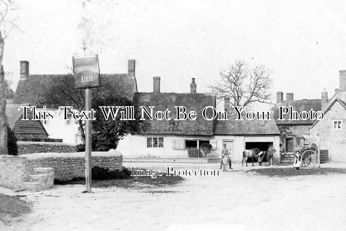 BU 385 - The Greyhound Inn, Marsh Gibbon, Buckinghamshire c1905