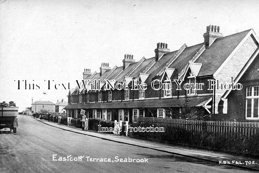 BU 460 - Eastcott Terrace, Seabrook, Buckinghamshire