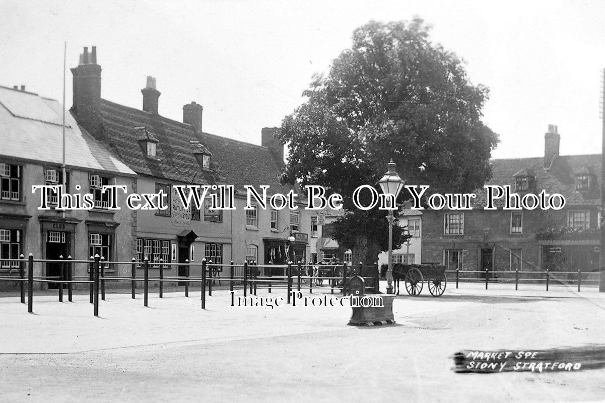BU 559 - Market Square, Stony Stratford, Buckinghamshire