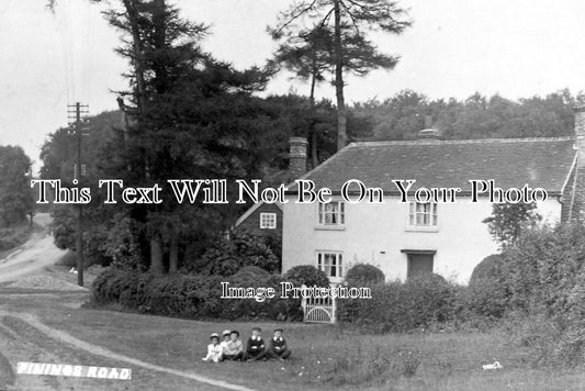 BU 636 - Finings Road, West Wycombe, Buckinghamshire c1918