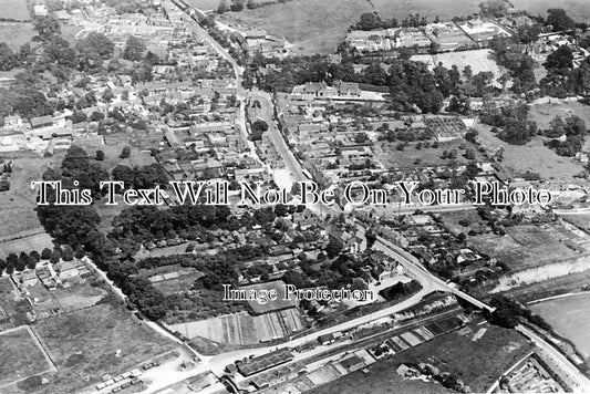 BU 644 - Aerial View Of Wendover, Buckinghamshire c1925