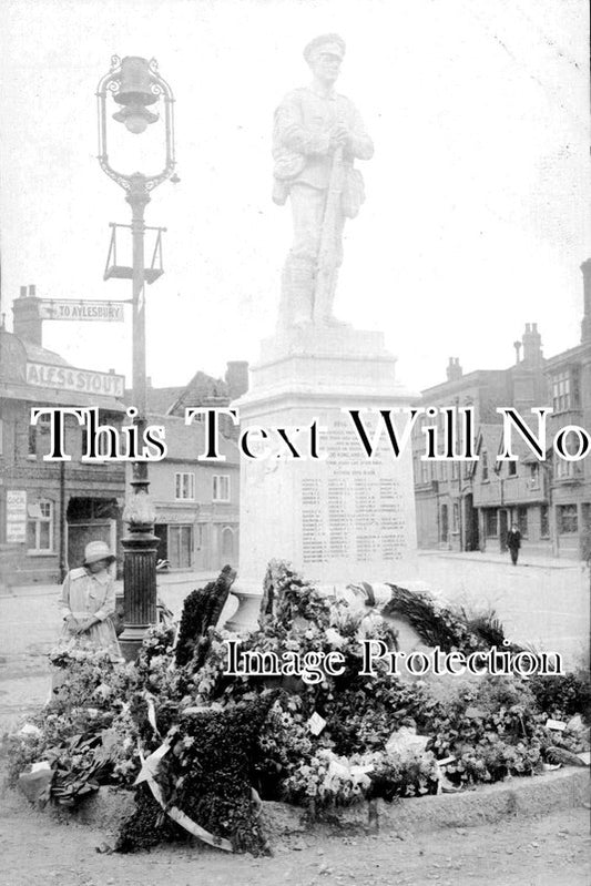 BU 810 - Chesham War Memorial, Buckinghamshire